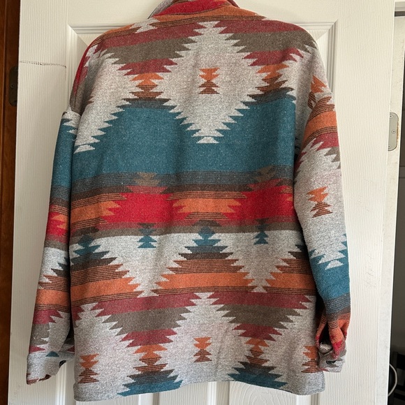 Colorful Geometric Pattern Jacket - Picture 4 of 4